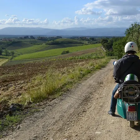 Corte In Poggio Séjour à la ferme Stabbia